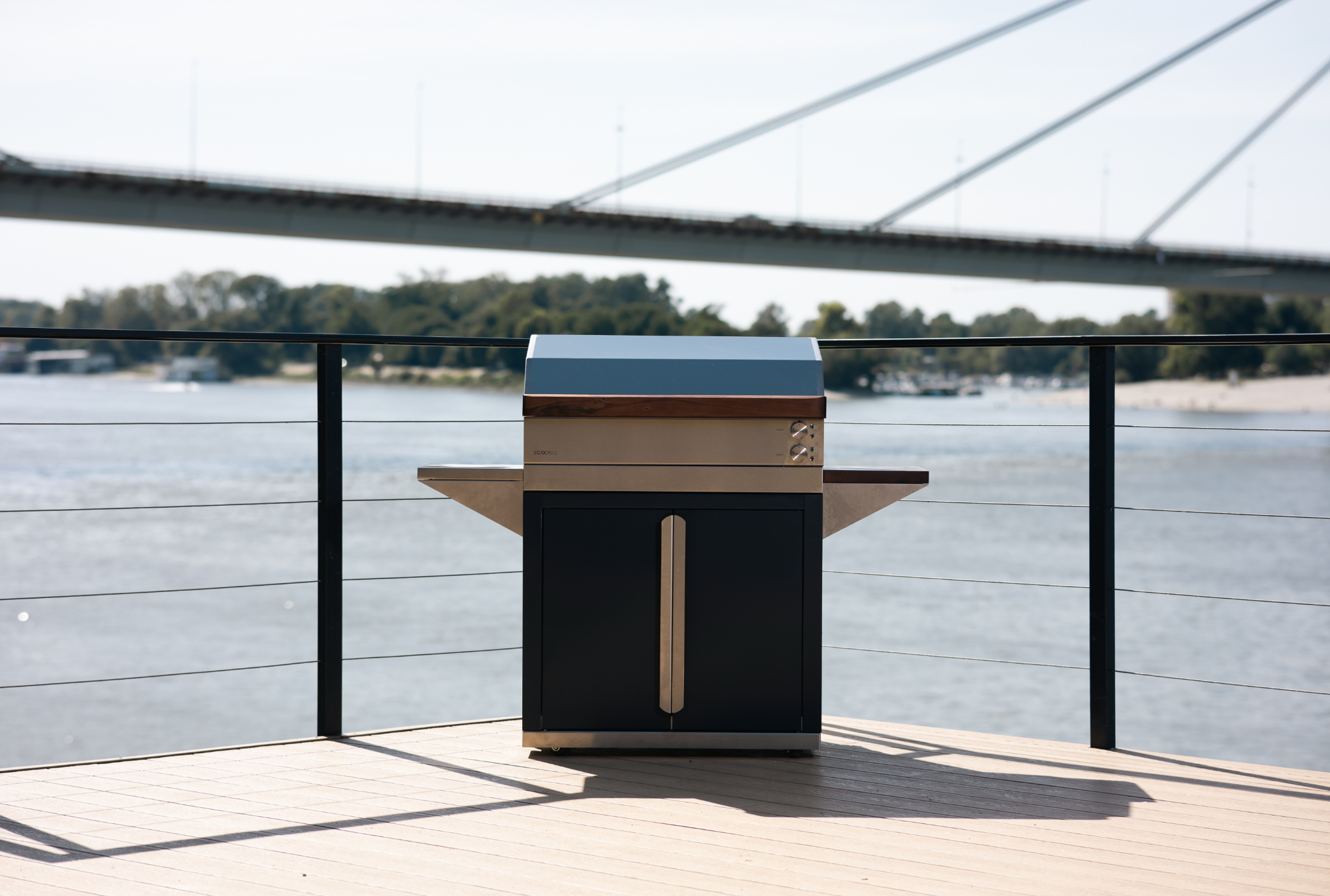 EcoGrill Home X sa postoljem i bočnim policama