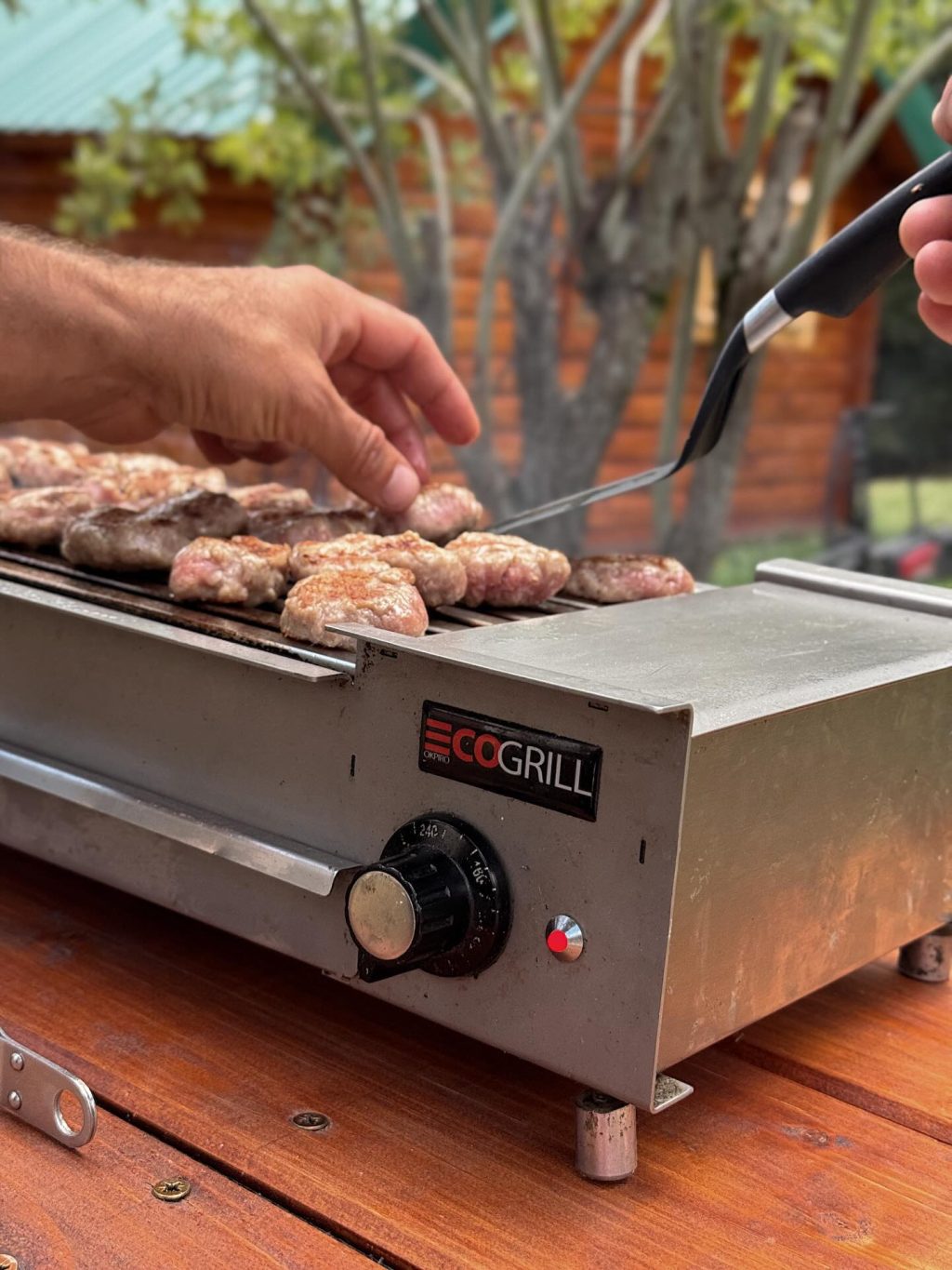 Instagram post from ecogrill_electric_grill. This post is in position 2.