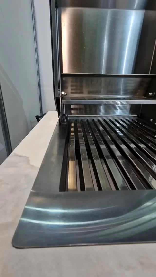 Instagram post from ecogrill_electric_grill. This post is in position 0.